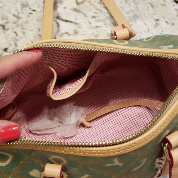 Dooney and Bourke Purse NWT - Picture 3 of 4